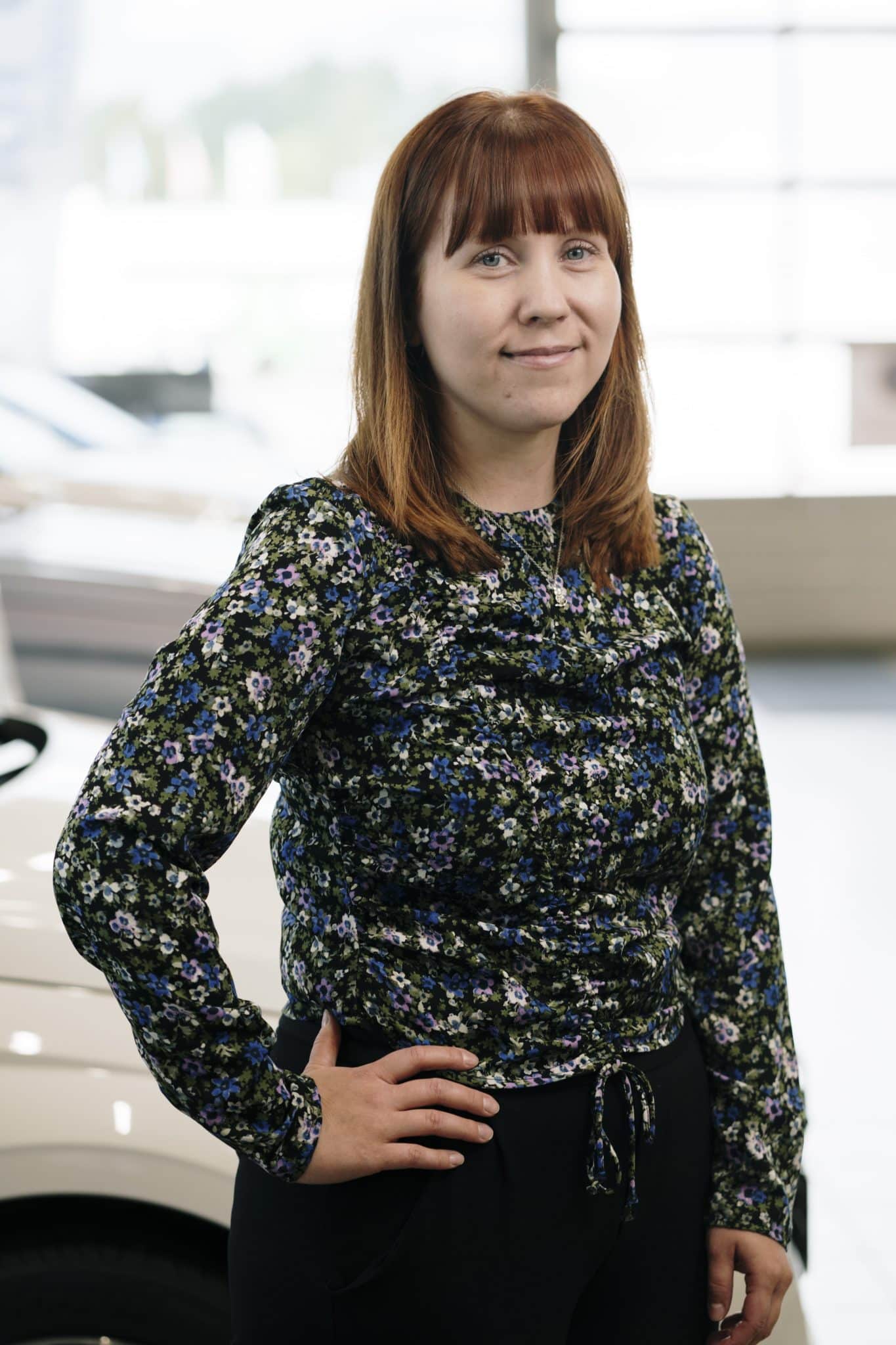 Niina Laitinen, autosihteeri